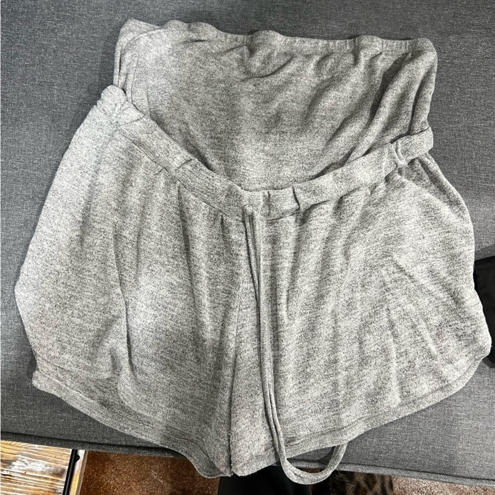 3 Pairs SHEIN Maternity High Waisted Shorts Size XL & XXL - Picture 2 of 4